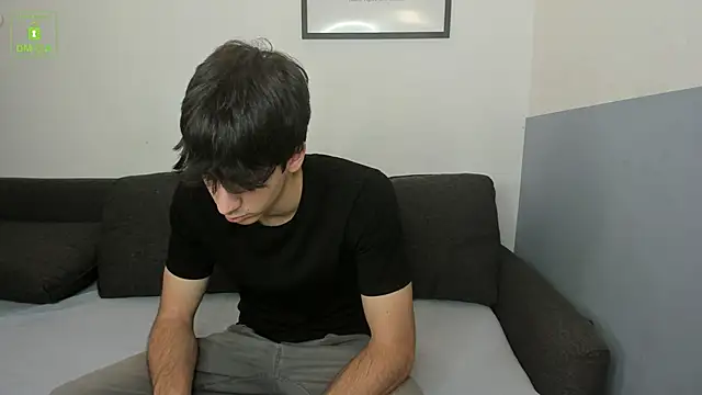 Snapshot of Quentin_Blake chatting on December 2, 2025, 6:37 am Quentin Blake online show from December 2, 2025, 6:37 am