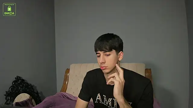 Snapshot of Quentin_Blake chatting on October 18, 2025, 5:42 am Quentin Blake online show from October 18, 2025, 5:42 am