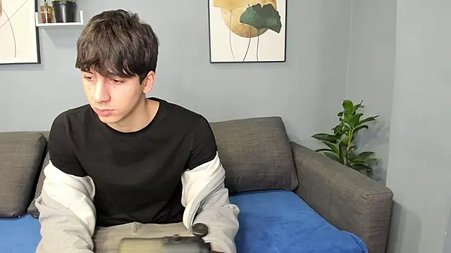 Snapshot of Quentin_Blake chatting on November 22, 2025, 6:34 am Quentin Blake online show from November 22, 2025, 6:34 am