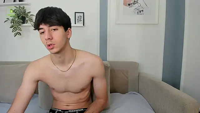 Snapshot of Quentin_Blake chatting on November 13, 2025, 6:39 am Quentin Blake online show from November 13, 2025, 6:39 am