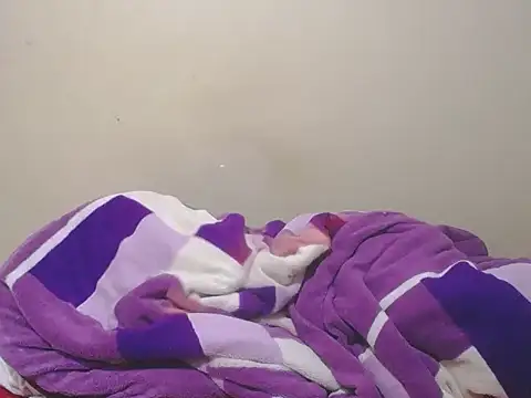 Blackberry96  online show from March 3, 2026, 10:39 pm