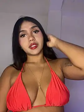 Michelle johnson  online show from November 28, 2025, 7:03 pm