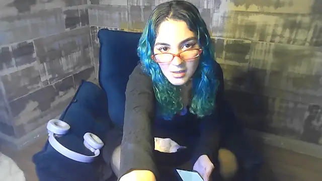 Snapshot of peetitefairy chatting on July 4, 2026, 6:09 am peetitefairy online show from July 4, 2026, 6:09 am