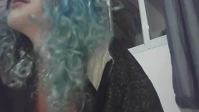 Snapshot of peetitefairy chatting on June 15, 2026, 3:29 am peetitefairy online show from June 15, 2026, 3:29 am