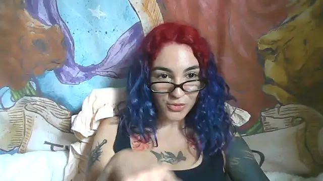 peetitefairy online show from December 21, 2025, 1:57 pm