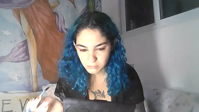 Snapshot of peetitefairy chatting on June 21, 2026, 6:41 am peetitefairy online show from June 21, 2026, 6:41 am