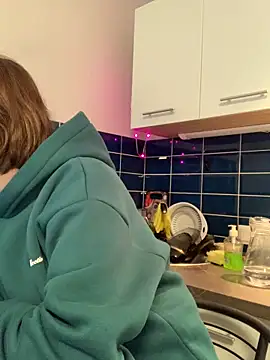 Snapshot of Rainbow_W chatting on October 24, 2025, 11:31 am Rainbow W online show from October 24, 2025, 11:31 am