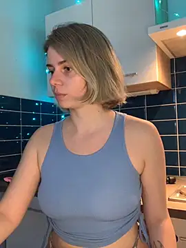 Snapshot of Rainbow_W chatting on September 23, 2025, 11:39 am Rainbow W online show from September 23, 2025, 11:39 am