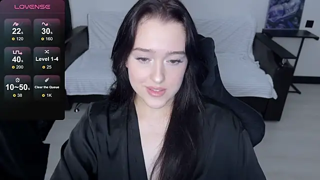 Snapshot of Sunshine_J chatting on November 8, 2025, 7:28 pm Sunshine J online show from November 8, 2025, 7:28 pm