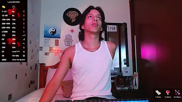 DannyPhantom555 online show from December 16, 2025, 6:56 pm