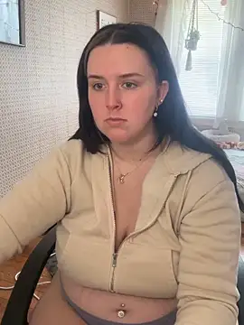 Snapshot of goddesskass chatting on February 4, 2026, 4:02 pm goddesskass online show from February 4, 2026, 4:02 pm