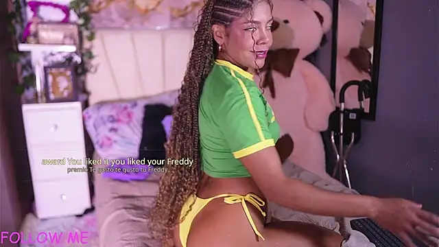 hannachris- online show from April 4, 2026, 12:28 am