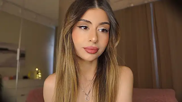 GeorginaHarn online show from February 15, 2026, 8:13 am