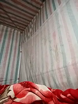 Snapshot of Love-Mama33 chatting on November 21, 2025, 11:04 pm Love-Mama33 online show from November 21, 2025, 11:04 pm