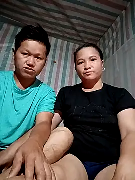 Snapshot of Love-Mama33 chatting on November 8, 2025, 10:41 am Love-Mama33 online show from November 8, 2025, 10:41 am