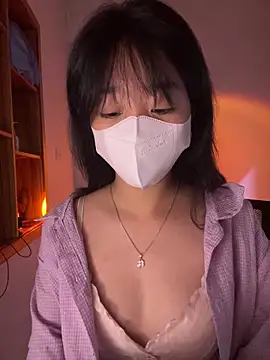 chuppy03 online show from October 17, 2025, 3:14 pm