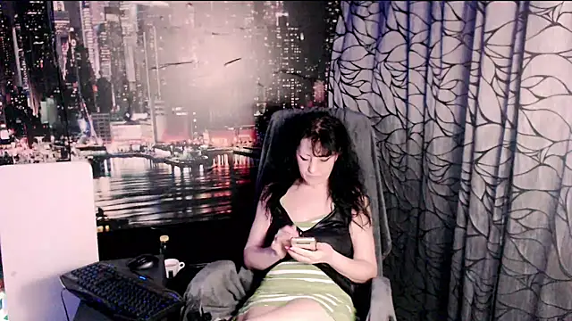 AMOURSWEET2025 online show from March 19, 2026, 9:26 pm