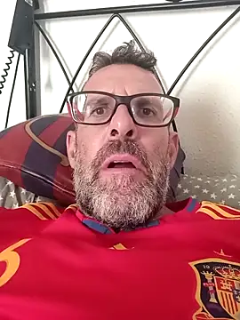 gigolobcn online show from June 15, 2026, 1:55 pm