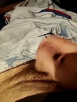 Snapshot of Brutalle88 chatting on October 20, 2025, 4:29 pm Brutalle88 online show from October 20, 2025, 4:29 pm