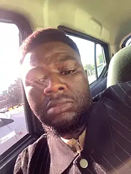 Snapshot of Dynamite_cums_in_size_2 chatting on February 2, 2026, 6:23 am Dynamite cums in size 2 online show from February 2, 2026, 6:23 am