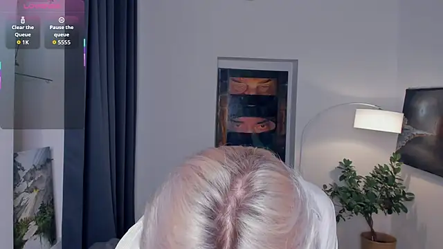 Snapshot of OdelynaAsp chatting on November 1, 2025, 11:48 am OdelynaAsp online show from November 1, 2025, 11:48 am