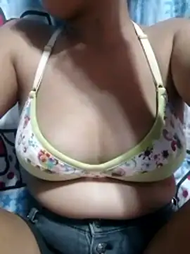 Snapshot of HotNaughtyGirl23 chatting on March 7, 2026, 12:32 pm HotNaughtyGirl23 online show from March 7, 2026, 12:32 pm