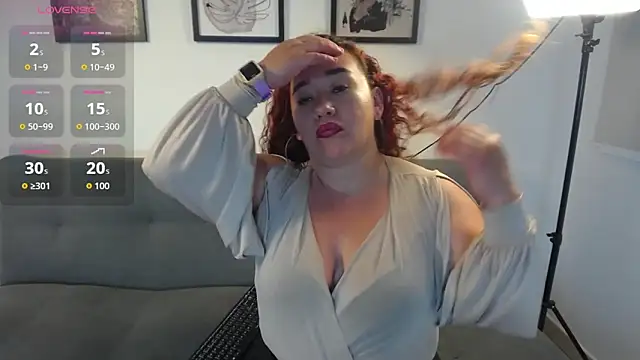 Snapshot of Paris_boobsbbw chatting on October 11, 2025, 9:38 pm Paris boobsbbw online show from October 11, 2025, 9:38 pm