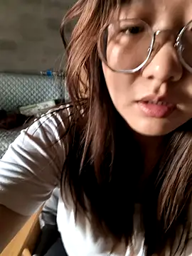 sisi-maiden online show from March 12, 2026, 7:56 am