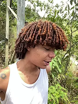 Snapshot of Alexis_Spicter chatting on September 8, 2025, 6:18 pm Alexis Spicter online show from September 8, 2025, 6:18 pm