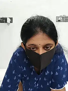 Snapshot of Your-Vedika chatting on September 13, 2025, 5:24 pm Your-Vedika online show from September 13, 2025, 5:24 pm