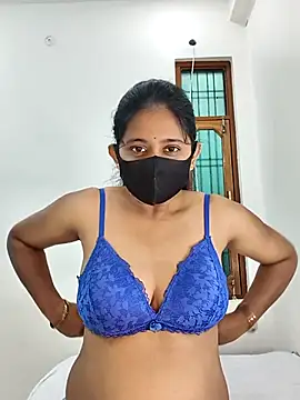 Snapshot of Your-Vedika chatting on November 15, 2025, 7:45 am Your-Vedika online show from November 15, 2025, 7:45 am