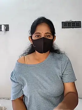 Snapshot of Your-Vedika chatting on October 15, 2025, 8:00 am Your-Vedika online show from October 15, 2025, 8:00 am