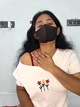 Snapshot of Your-Vedika chatting on October 5, 2025, 5:42 am Your-Vedika online show from October 5, 2025, 5:42 am