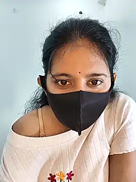 Snapshot of Your-Vedika chatting on November 14, 2025, 7:12 am Your-Vedika online show from November 14, 2025, 7:12 am