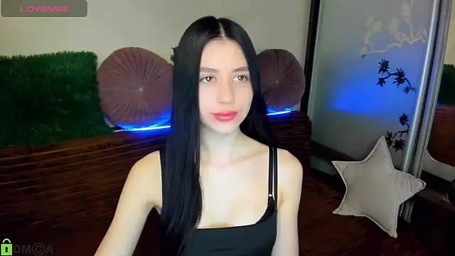 SelinLi online show from March 15, 2026, 9:16 am