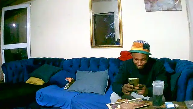 Snapshot of TheeBigPump chatting on September 19, 2025, 5:39 pm TheeBigPump online show from September 19, 2025, 5:39 pm