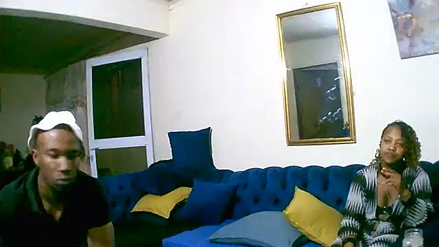 Snapshot of TheeBigPump chatting on September 18, 2025, 5:27 pm TheeBigPump online show from September 18, 2025, 5:27 pm