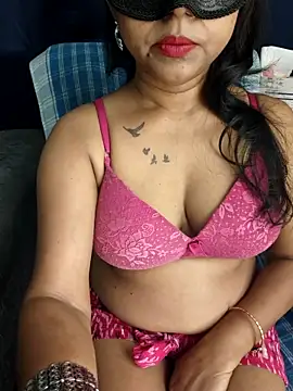 Sexy juhee online show from February 10, 2026, 7:02 pm