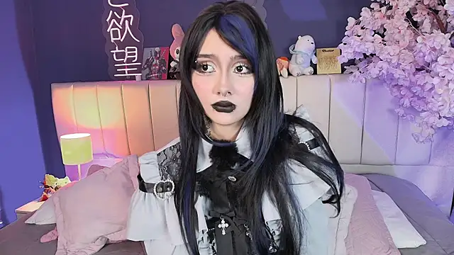 Shizuko  online show from June 18, 2026, 8:58 pm
