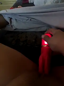 zeousseelphie online show from September 14, 2025, 2:17 pm