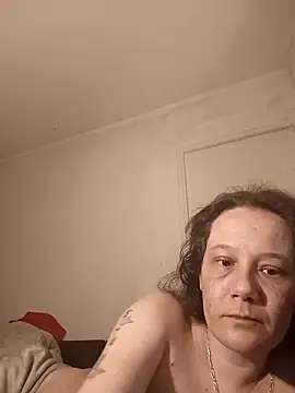 zeousseelphie online show from April 29, 2026, 5:30 pm