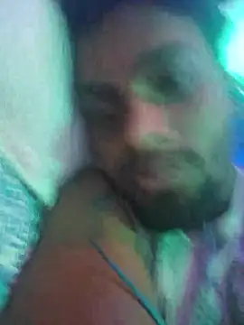 bikiiaa online show from September 17, 2025, 4:20 pm