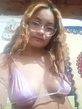 LoveaLust online show from November 12, 2025, 1:21 am