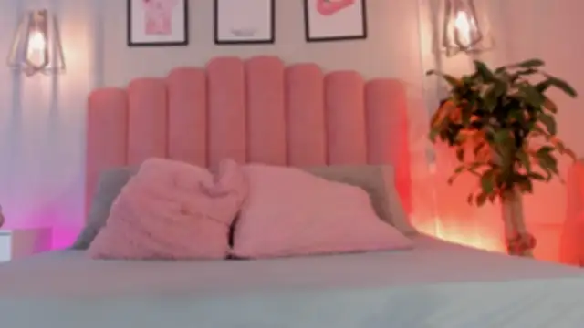 Snapshot of raven_black_ chatting on October 2, 2025, 1:25 pm raven black online show from October 2, 2025, 1:25 pm