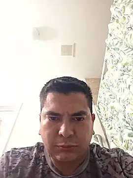 lucho8690 online show from January 11, 2026, 8:05 pm