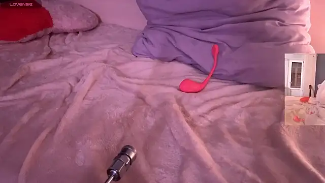 MaryjaneSpider online show from March 26, 2026, 7:01 pm