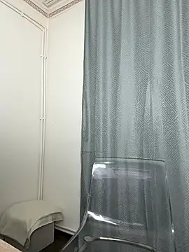 MiaKiittyy online show from March 14, 2026, 11:33 pm