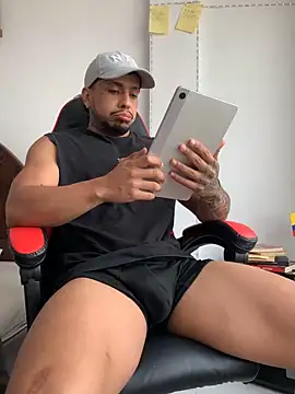 DeimonOficial online show from September 17, 2025, 3:14 pm