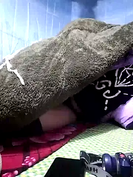 PhamPm70 online show from November 27, 2025, 5:46 pm