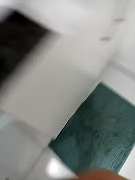 Snapshot of comobucetinhas chatting on October 3, 2025, 6:42 pm comobucetinhas online show from October 3, 2025, 6:42 pm